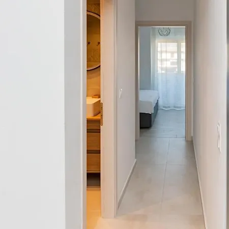 Rhodes Center Apartman