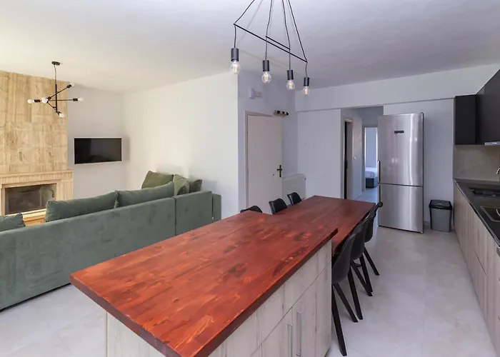 Rhodes Center Rhodes City