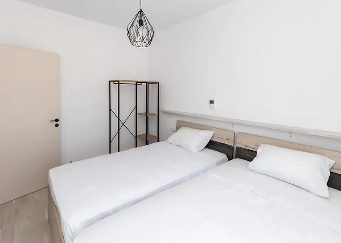 Rhodes Center Rhodes City