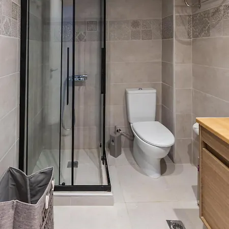 Rhodes Center * Rhodes City